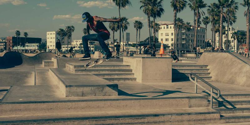 法国进口小众香薰全攻略：从沙龙香到家居香氛的嗅觉艺术与海外直邮指南