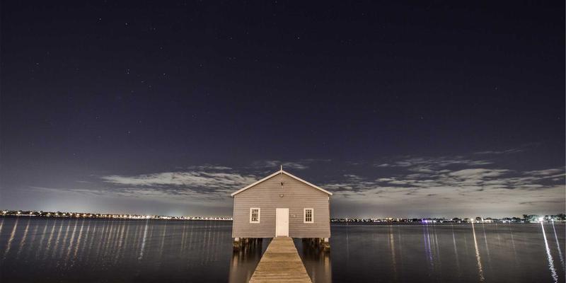 进口葡萄酒年份与产区深度解析：如何从新旧世界挑选适合陈酿的佳酿
